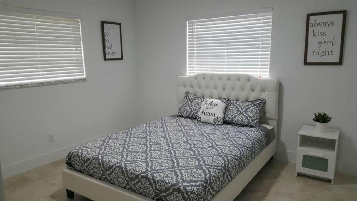 N61 Apartment Hollywood Luaran gambar