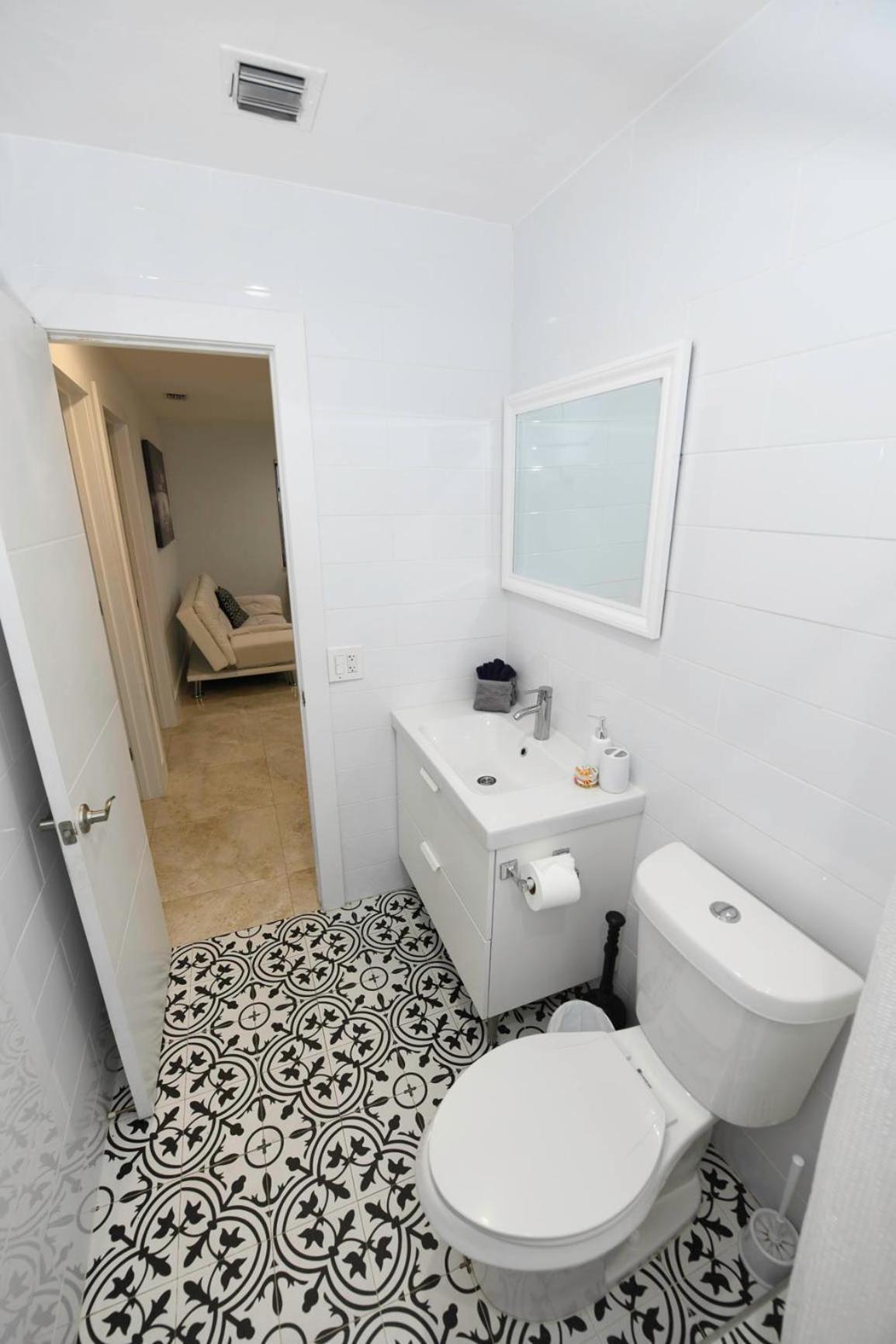 N61 Apartment Hollywood Luaran gambar