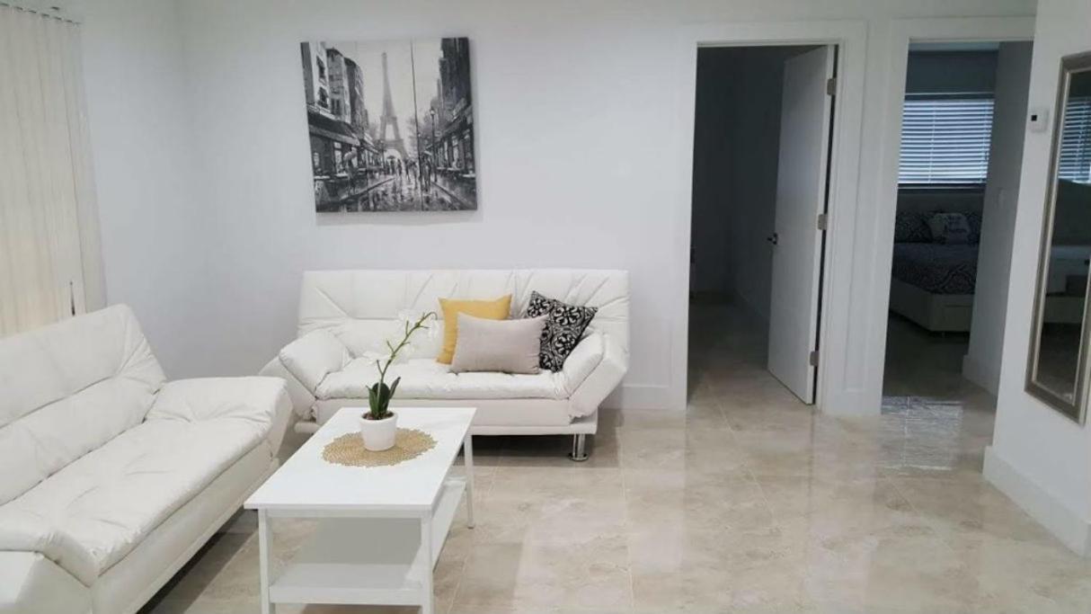 N61 Apartment Hollywood Luaran gambar