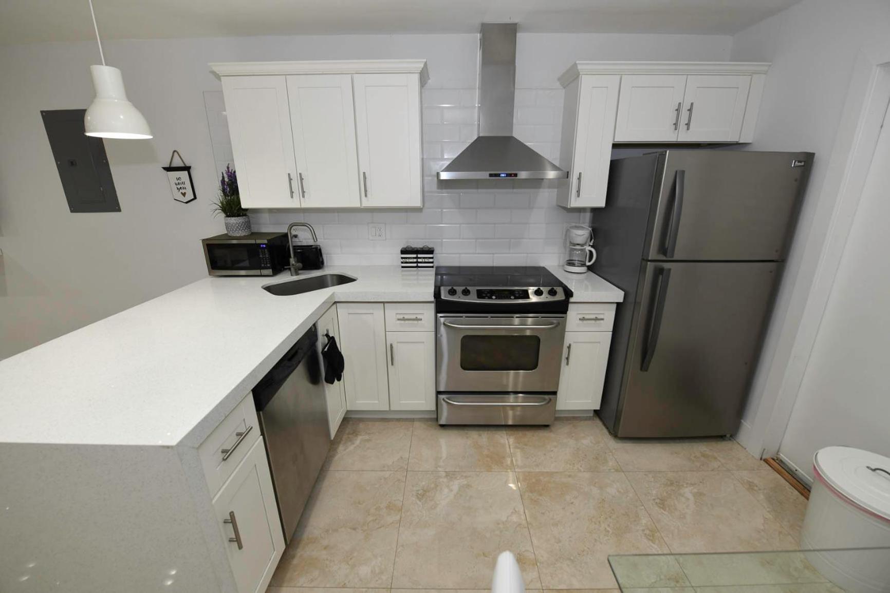 N61 Apartment Hollywood Luaran gambar