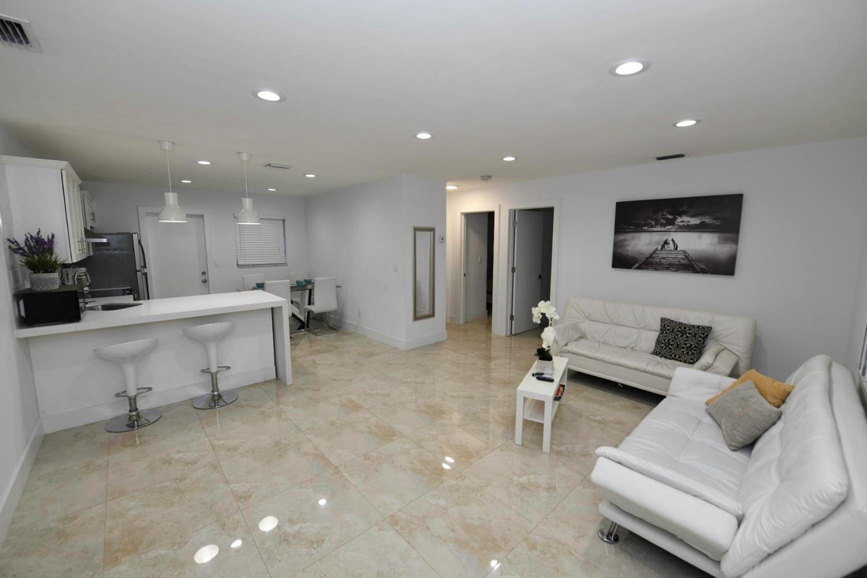 N61 Apartment Hollywood Luaran gambar